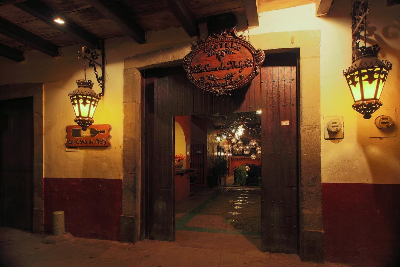 Hotel La Casa De Maty Tapalpa Kültér fotó